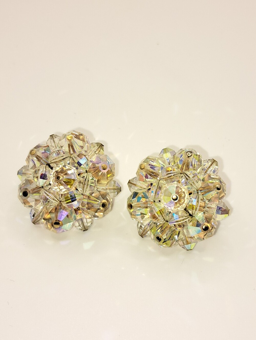 Vintage 1950's Laguna Aurora Borealis Faceted Crystal Beaded 1"Clip On Earrings